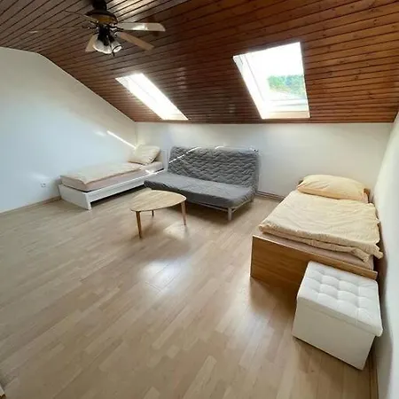 Monteurwohnung Am Hauptplatz 1 3 Hotel Amstetten