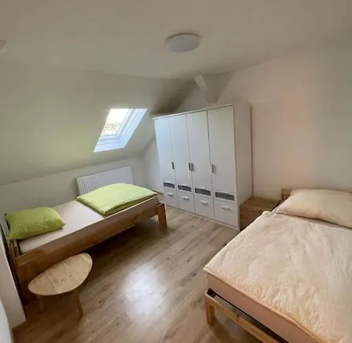 Monteurwohnung Am Hauptplatz 1 3 * Amstetten